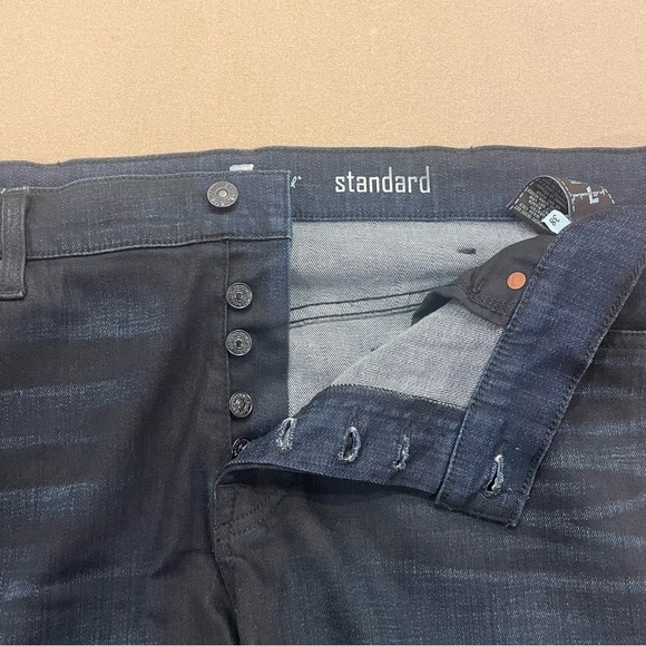 7 For All Mankind Men’s Standard Dark Wash Jeans Size 38
*See Description/Inseam - Picture 10 of 13
